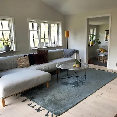 Villa Rundforbivej 154 Nærum