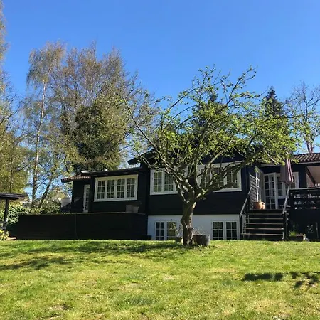 Rundforbivej 154 Villa Nærum
